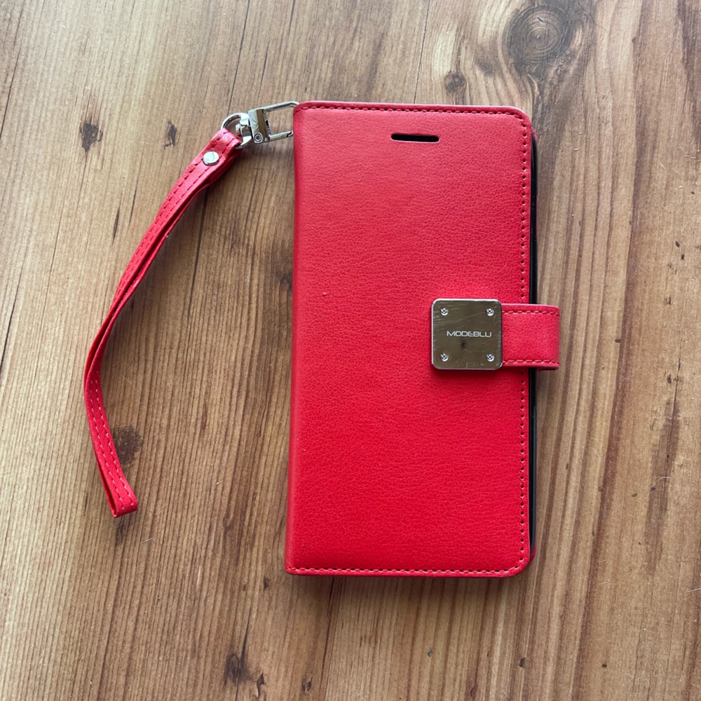 iPhone wallet case